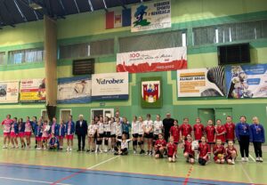 Mistrzostw Powiatu Bydgoskiego w piłce ręcznej dziewcząt w ramach Igrzysk Dzieci